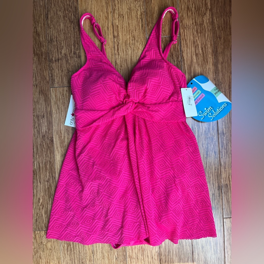 Swim Solutions Fly Away Fuschia Pink bathing suit size 10 NWT. 1027